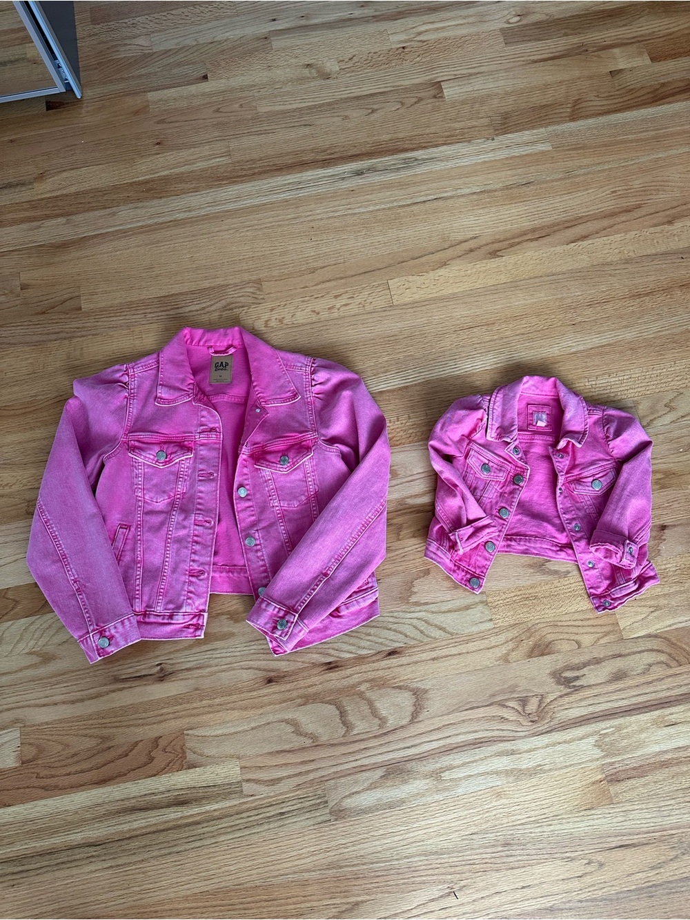 Barbie Pink Mommy & daughter Denim Jackets - Vibrant Fuchsia Wash- Gap Brand - Picture 2 of 6